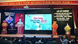 Trường THPT chuyên Lê Quý Đôn long trọng tổ chức Lễ kỷ niệm 43 năm ngày Nhà giáo Việt Nam và tuyên dương khen thưởng năm học 2024–2025
