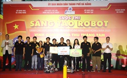 Liên quân QT-PHOENIX xuất sắc đoạt giải Nhì cuộc thi sáng tạo Robot dành cho học sinh THPT Đà Nẵng (mở rộng) - DERICHS 2025