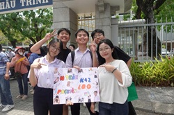 Hơn 1.200 thí sinh đà nẵng hoàn thành bài thi môn chuyên trong kỳ tuyển sinh vào lớp 10 trường thpt chuyên Lê Quý Đôn