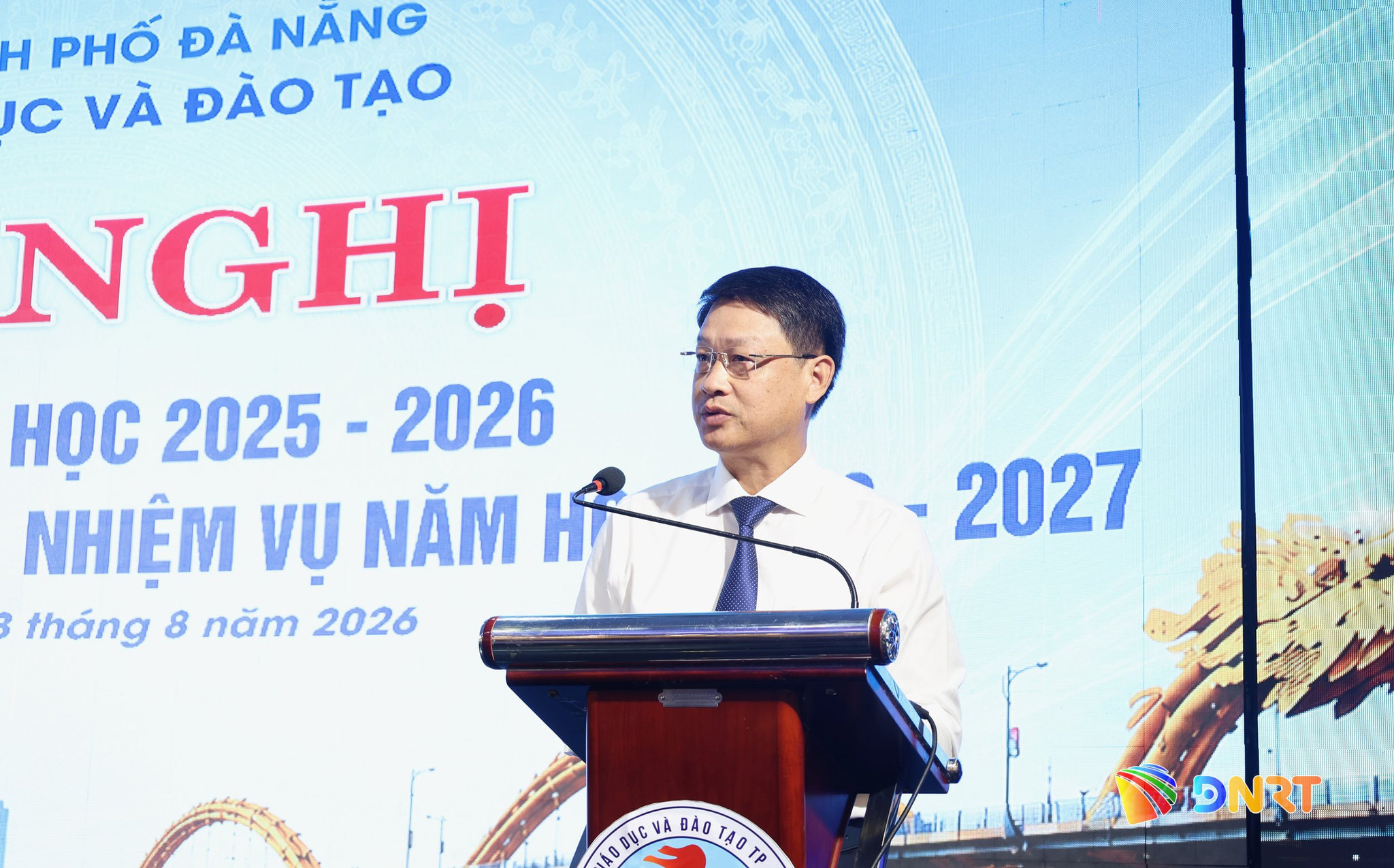 Xây dựng nền giáo dục và đào tạo phát triển tương xứng tăng trưởng kinh tế